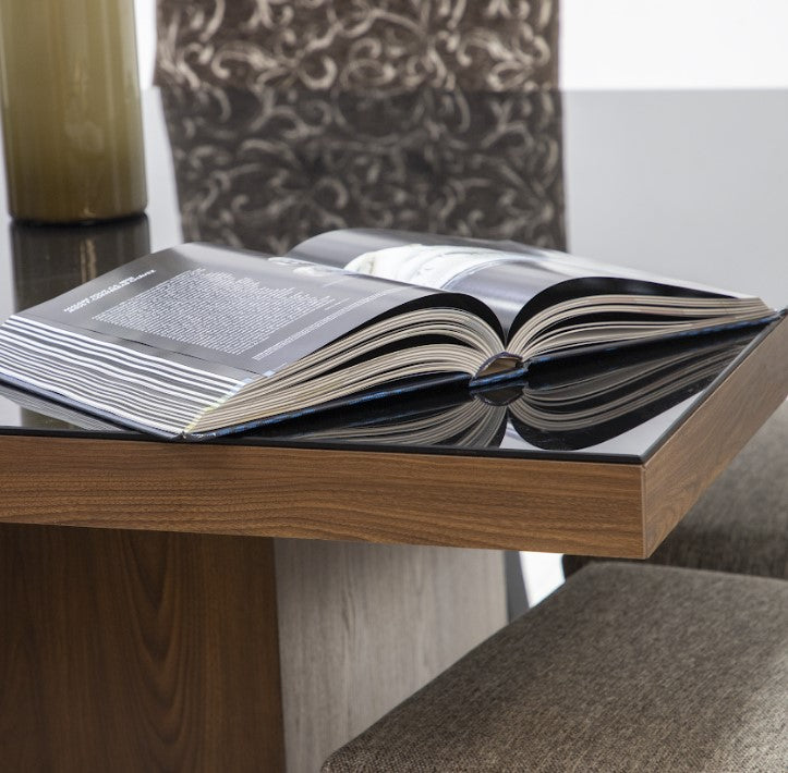 Mesa Comedor Katara en acabado Nogal Café