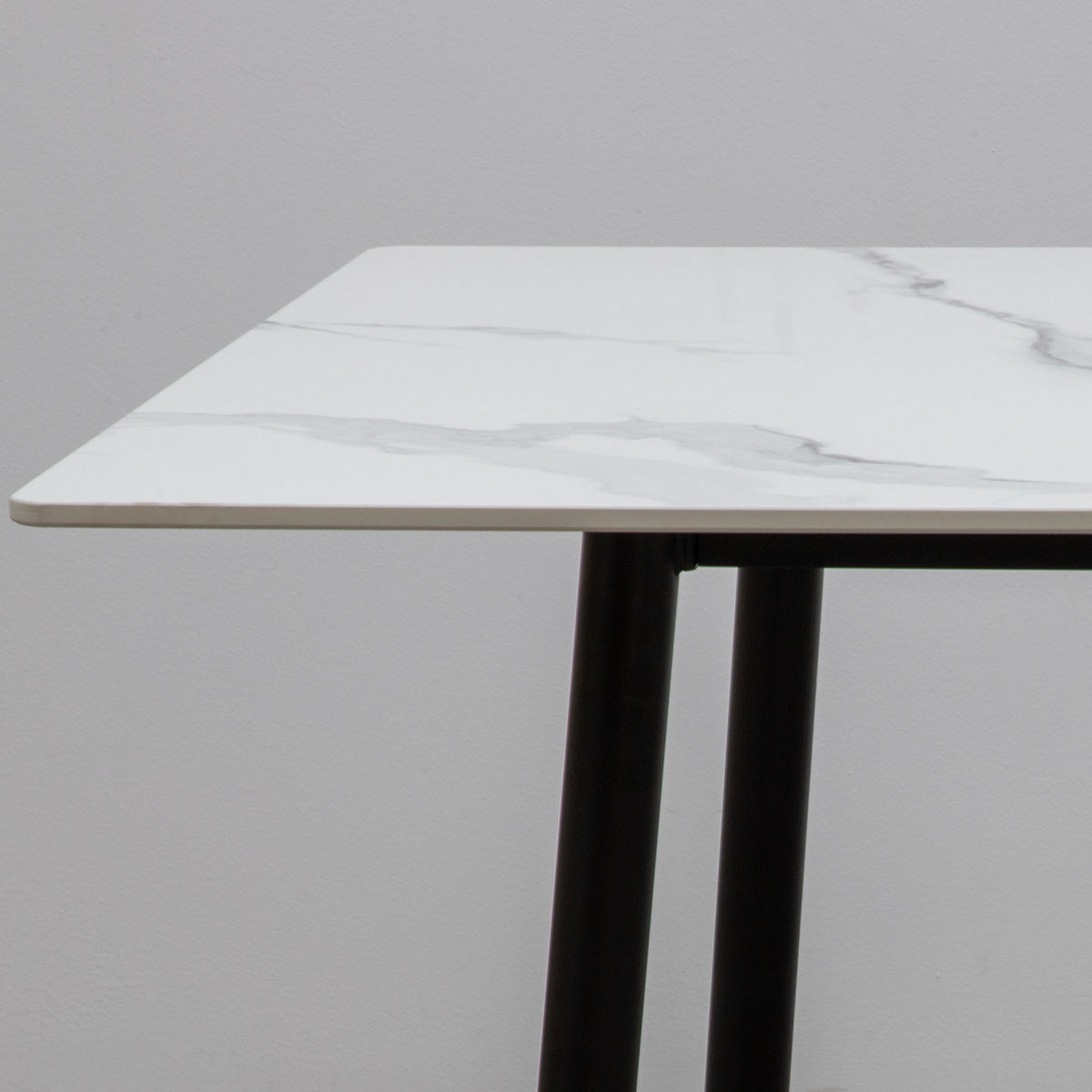 Paquete Mesa Comedor Marble Snow + 6 Sillas Lia Beige