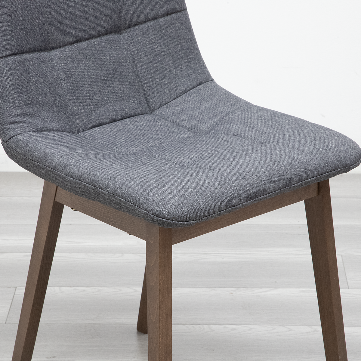 Paquete de 4 Sillas para Comedor Brass